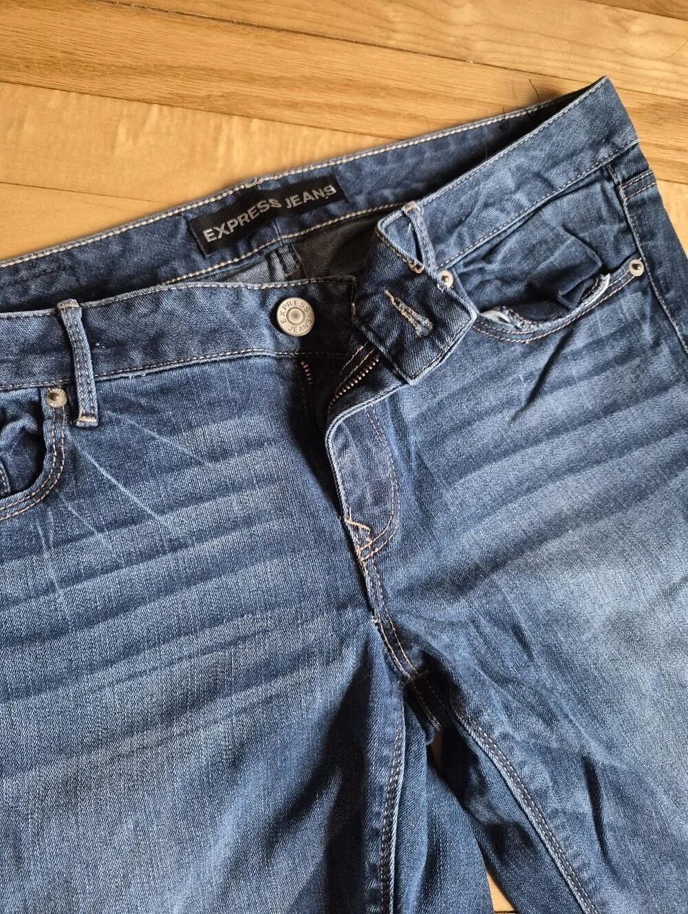 Express Low Rise Straight Leg Jeans - Picture 4 of 14
